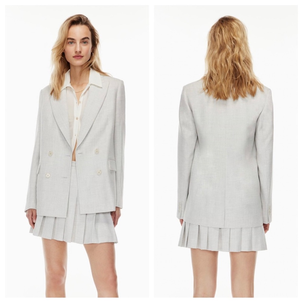 Wilfred Margaux Blazer Double Breasted Shoulder Pads Button Closures Aritzia